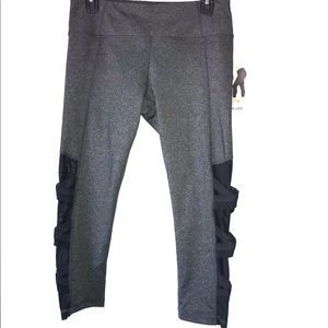 NWT Active Life Capri Legging (capri)  Charcoal Grey M